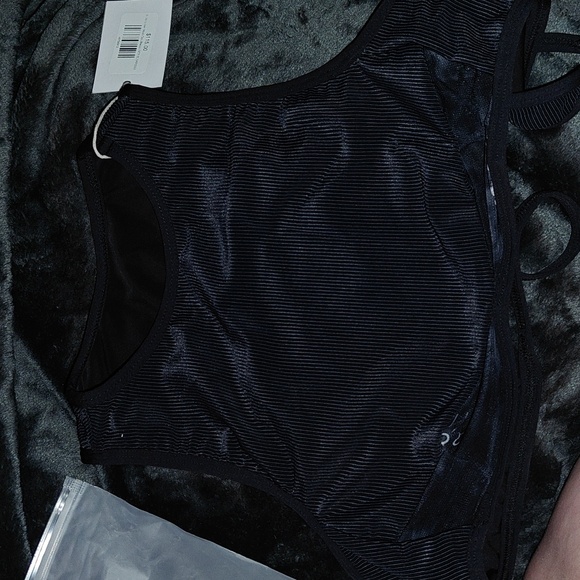 A2 Under Mesh Top small - Picture 4 of 4